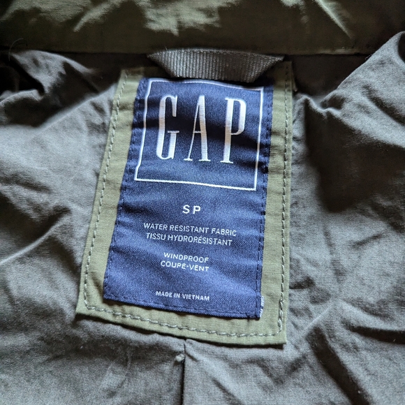 Gap Light Jacket - Picture 4 of 5